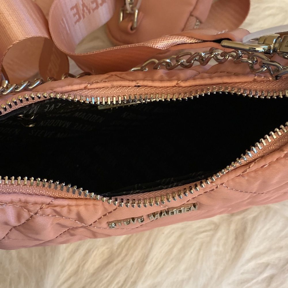 NWT Steve Madden (Btamela) Crossbody w/ AirPod Pouch- Peach - Picture 11 of 16
